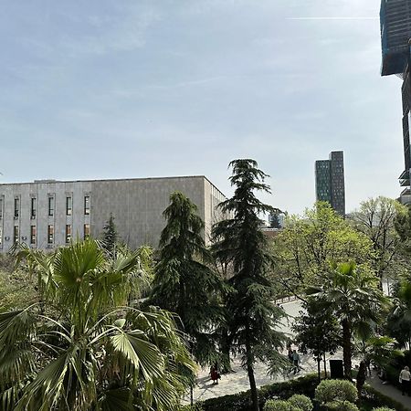 Апартаменты Piazza City Center Тирана Экстерьер фото